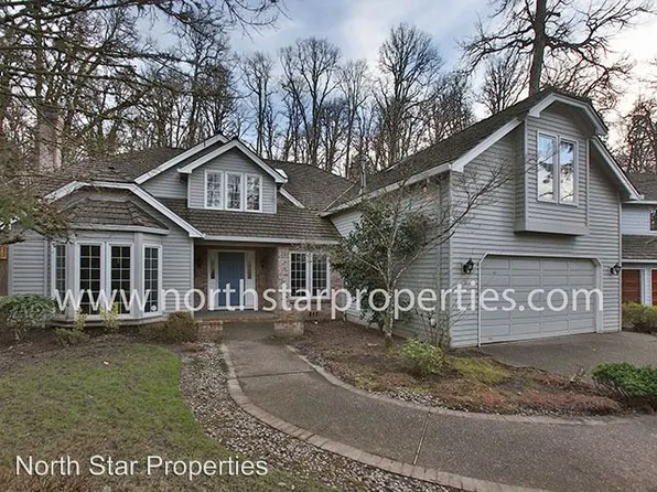 14363 Amberwood Cir, Lake Oswego, OR 97035