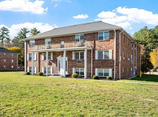 428 Great Rd APT 10, Acton, MA 01720