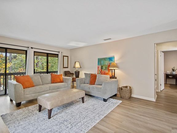 4th image of 507 Green Mountain Cir APT 34