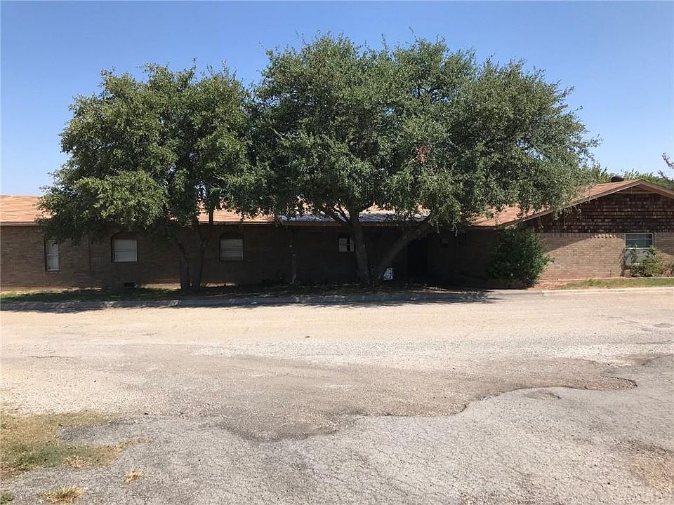 1st image of 101 Hill Dr