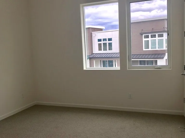 5678 El Dorado Ln — Photo 2