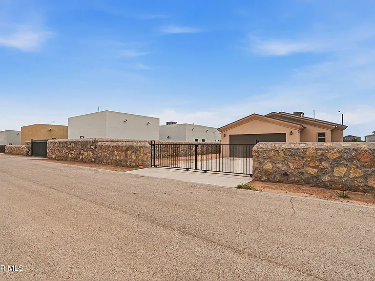 14937 Tierra Isaiah Ave — Photo 28