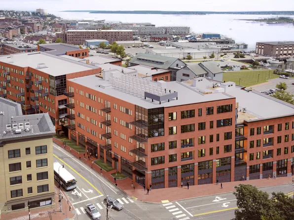 387 Commercial Street #428, Portland, ME 04101