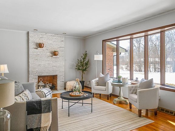 3rd image of 5250 Indian Hill Rd