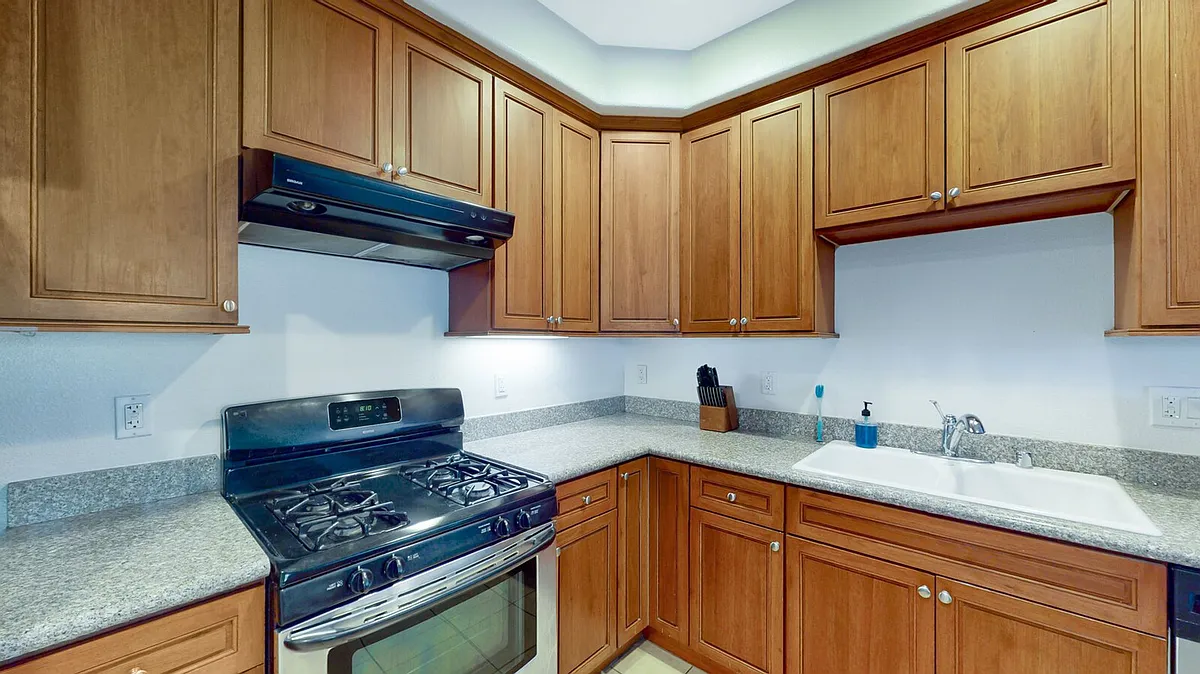 Building Photo - 1569 Fiesta Ln