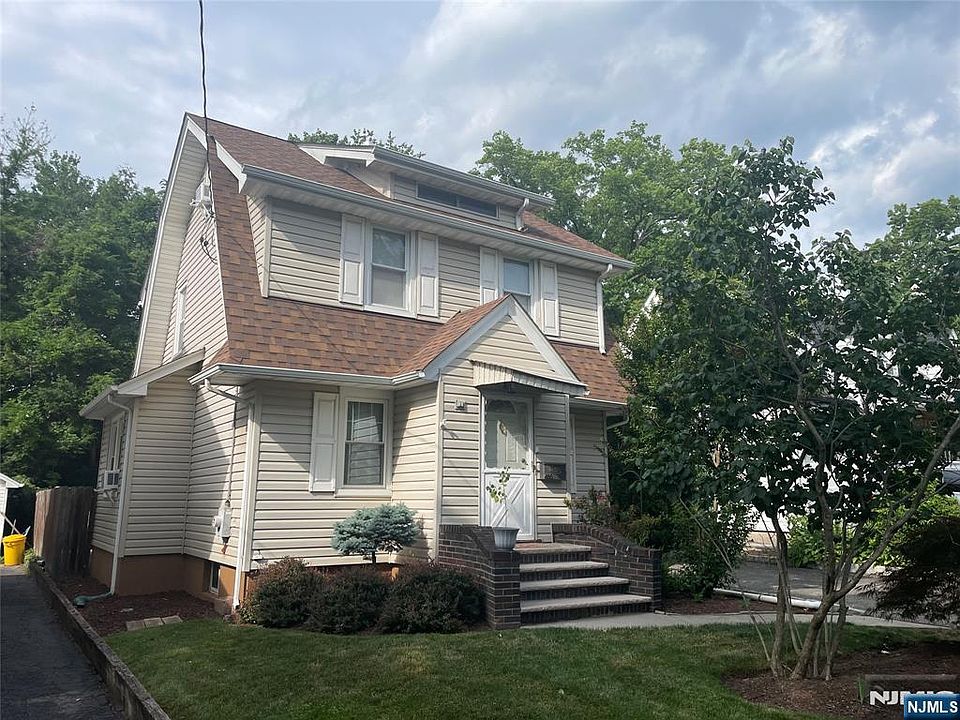 1st image of 485 Maple Avenue
