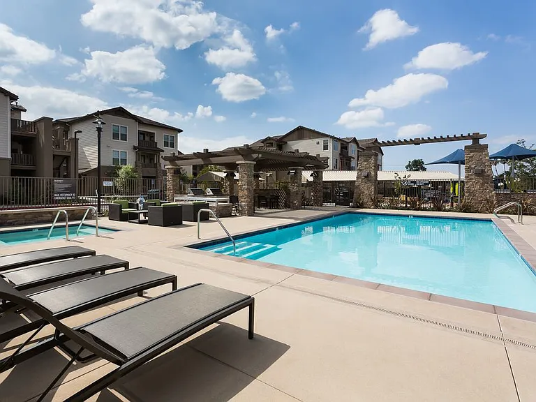 Swimming Pool with Spa