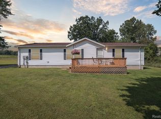 9550 Kinch Rd, Jackson, MI 49201