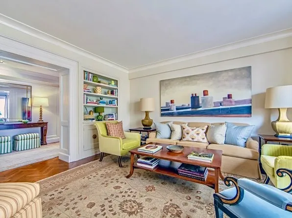 3 East 71st Street image 5 of 26