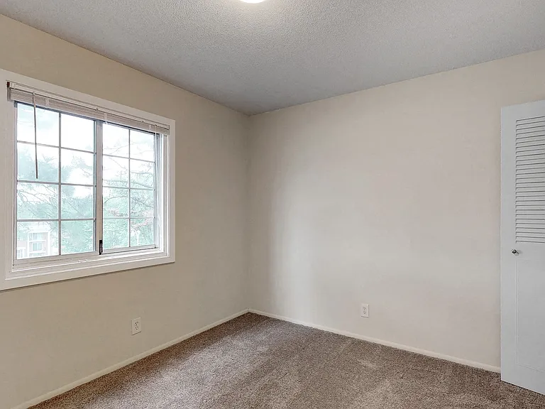 Westwood Apartments — Photo 27