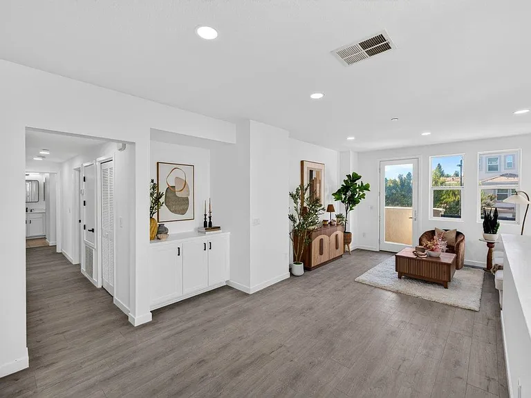 802 Garden St — Photo 14