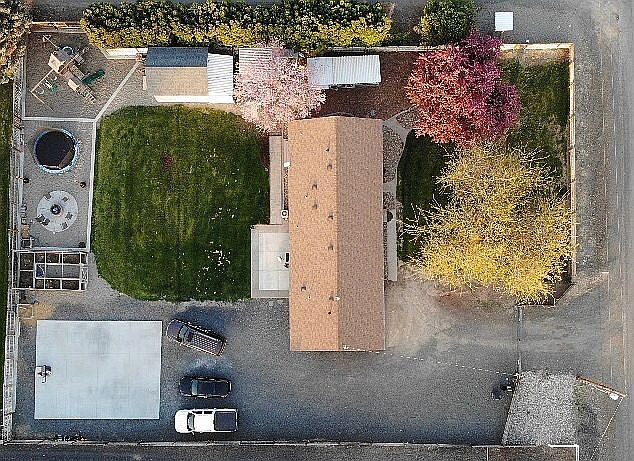 2nd image of 4901 Gamache Rd
