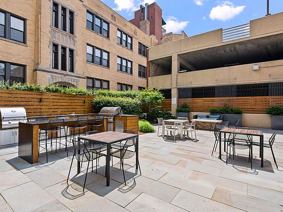 3rd image of 534 W Barry Ave #14C