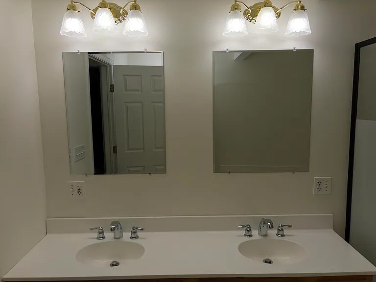 1350 Spring Valley Rd — Photo 9