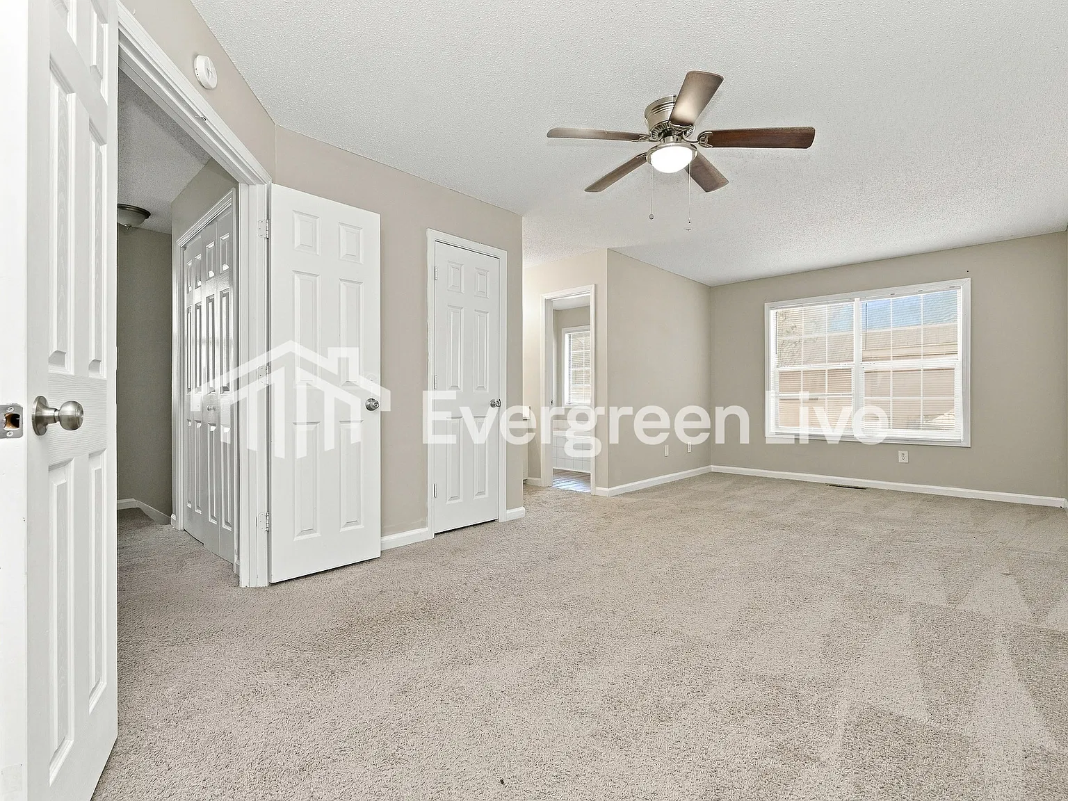 3 bed, 2.5 bath, 1760 sqft, $1,795 — Photo 4