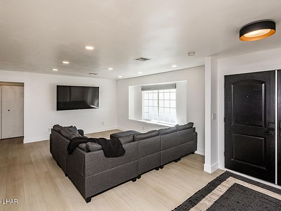 5th image of 2637 Matador Ln