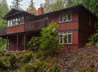 122 Grand View Ln, Bellingham, WA 98229