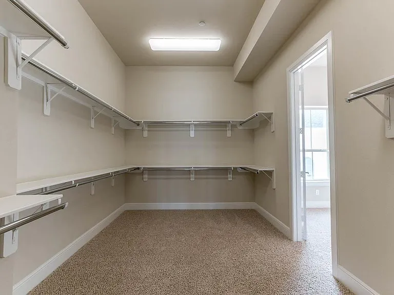 4009 Lillian St — Photo 17
