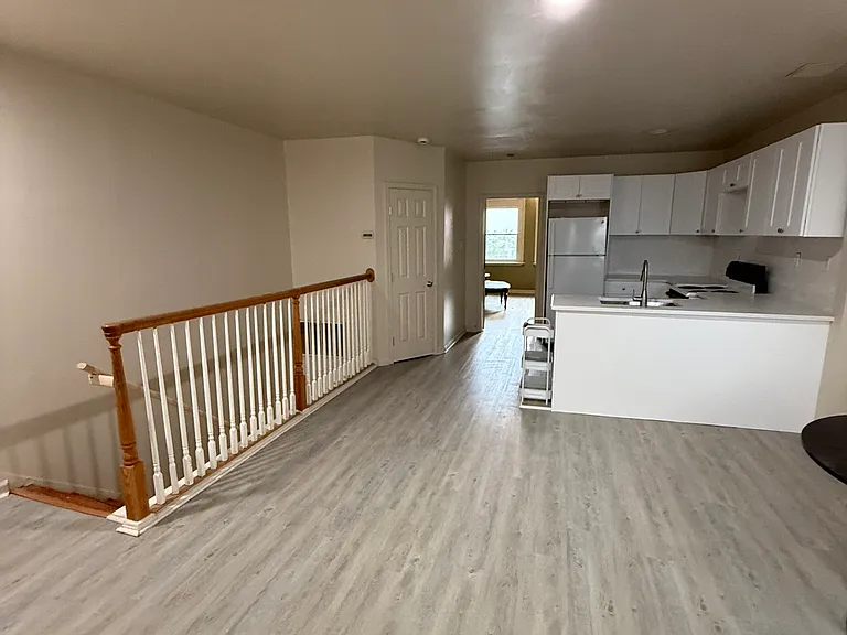 611 N 32nd St #3 — Photo 1