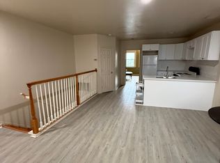 611 N 32nd St #3, Philadelphia, PA 19104