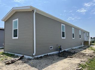Stanford Plan, Pheasant Lake Estates, Beecher, IL 60401