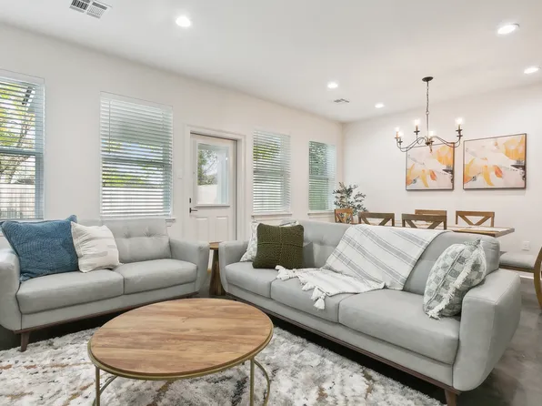 (undisclosed Address), Belle Chasse, LA 70037