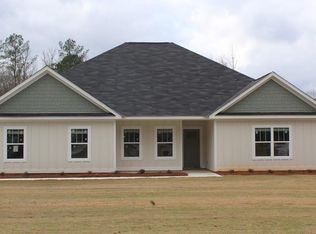 29 Camp Parkman Rd, Phenix City, AL 36869