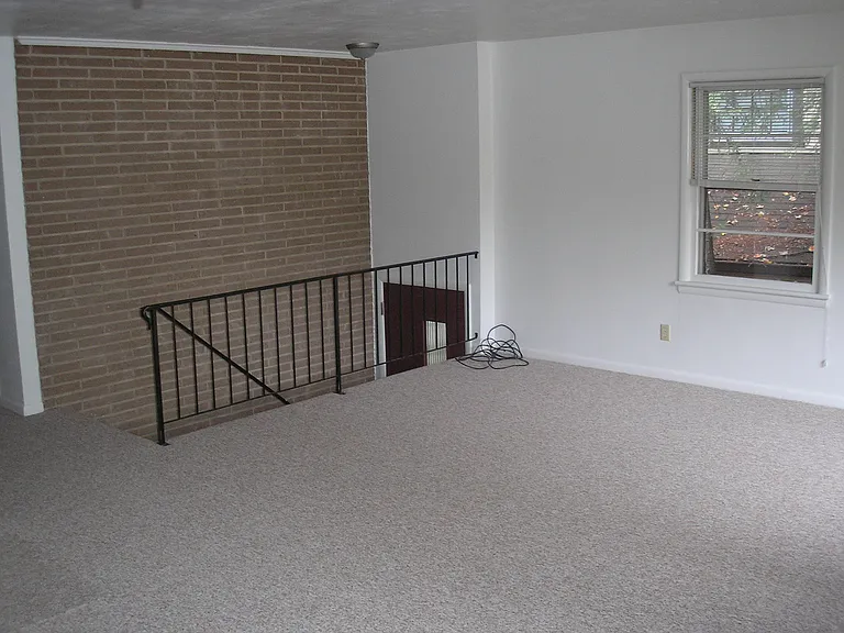 1702 Mount Vernon Rd SW #2 — Photo 4