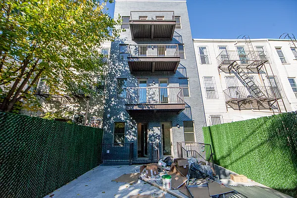 Rented by Brooklyn Group | media 14