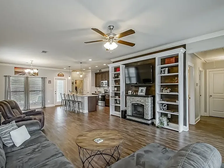 59450 Spring Dr — Photo 3