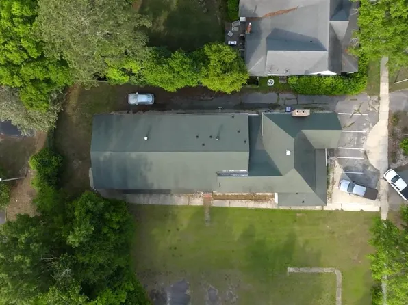 307 W College Ave, Hartsville, SC 29550