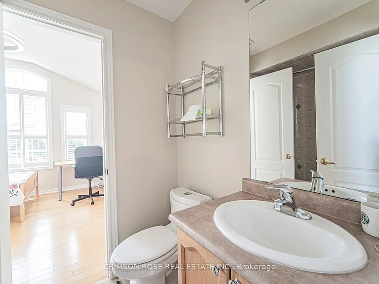 5420 Valleyhigh Dr #4 — Photo 30