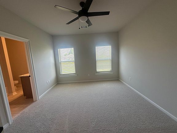 4th image of 342 Settlers Run Dr