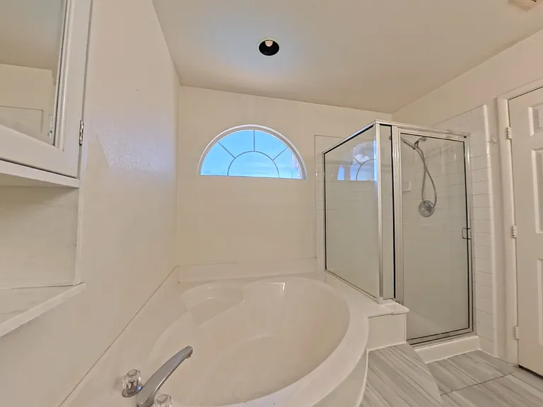 8330 Hipwader Ct — Photo 35
