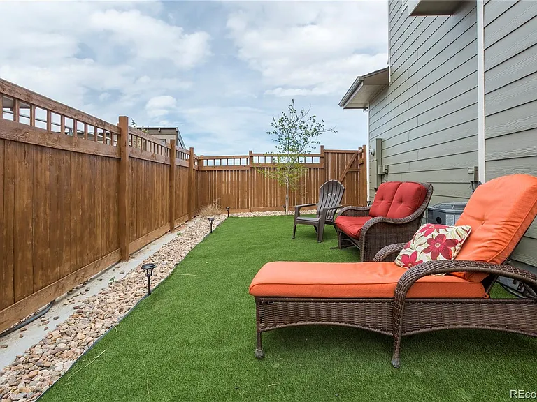 2834 Macon Way — Photo 31