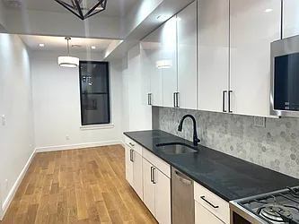 Rented by Tapiro Realty