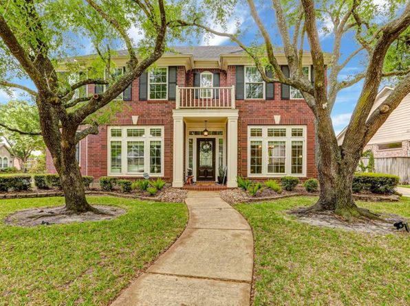 12503 Whispering Sands Ct