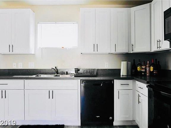 2nd image of 988 Miller Ave