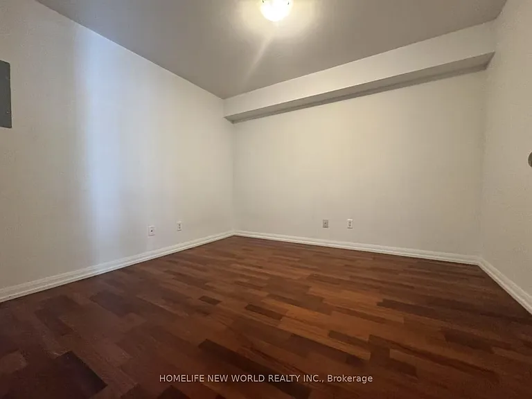 111 Elizabeth St E #333 — Photo 8