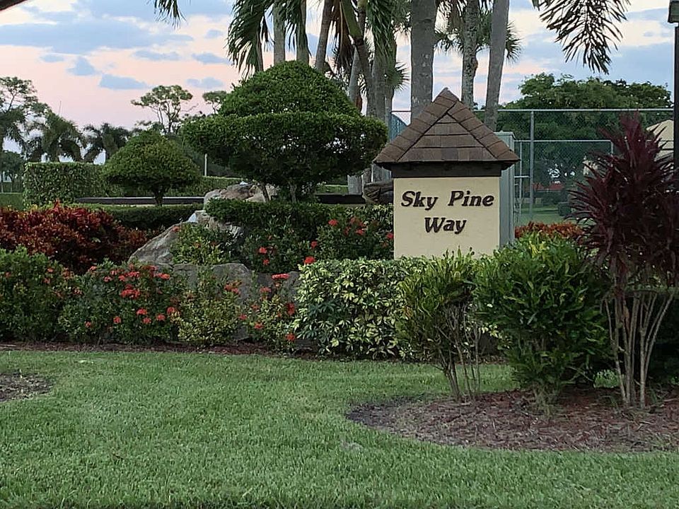1st image of 804 Sky Pine Way APT B