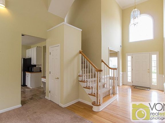 5th image of 118 Ennisbrook Dr SE
