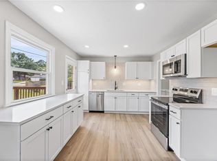 9315 Grant Dr, Overland Park, KS 66212