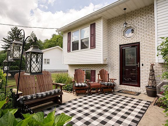 3rd image of 86 Scotland Blvd