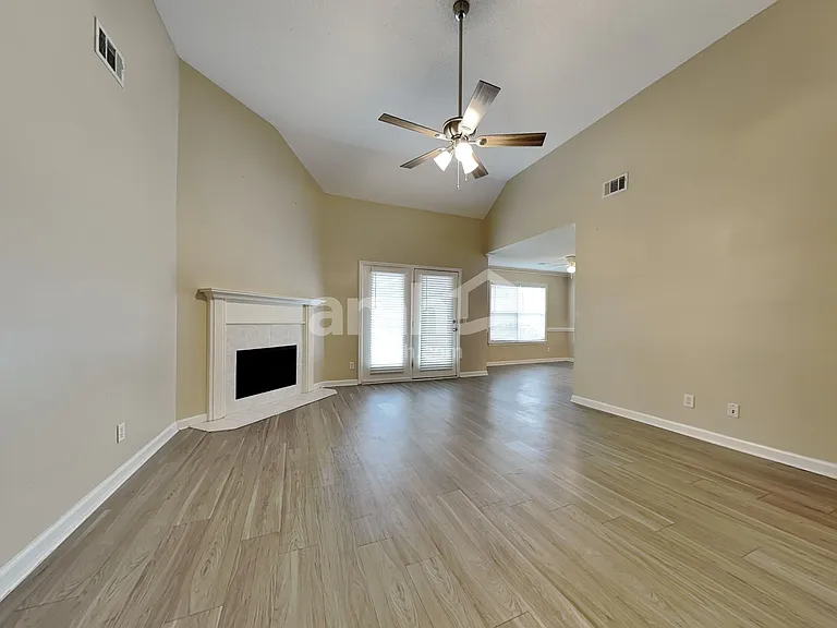 303 Keller Rd — Photo 7