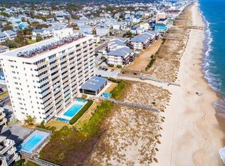 1403 Lake Park Blvd S #306, Carolina Beach, NC 28428