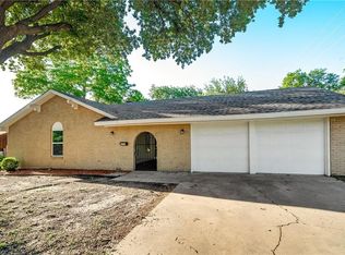 4812 Whistler Dr, Fort Worth, TX 76133