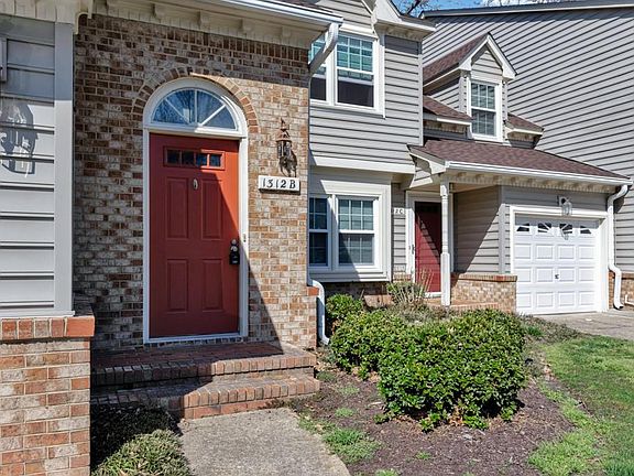 2nd image of 1312 Bunker Ridge Arch APT B