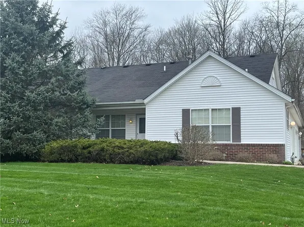 9251 Hickory Ridge Dr, Streetsboro, OH 44241