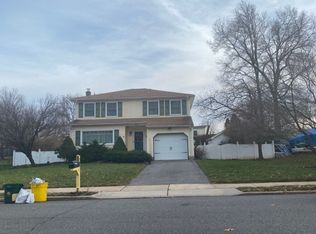 30 Hobbs Rd, Hamilton, NJ 08619