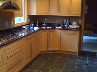 31471 Lahser Rd, Beverly Hills, MI 48025